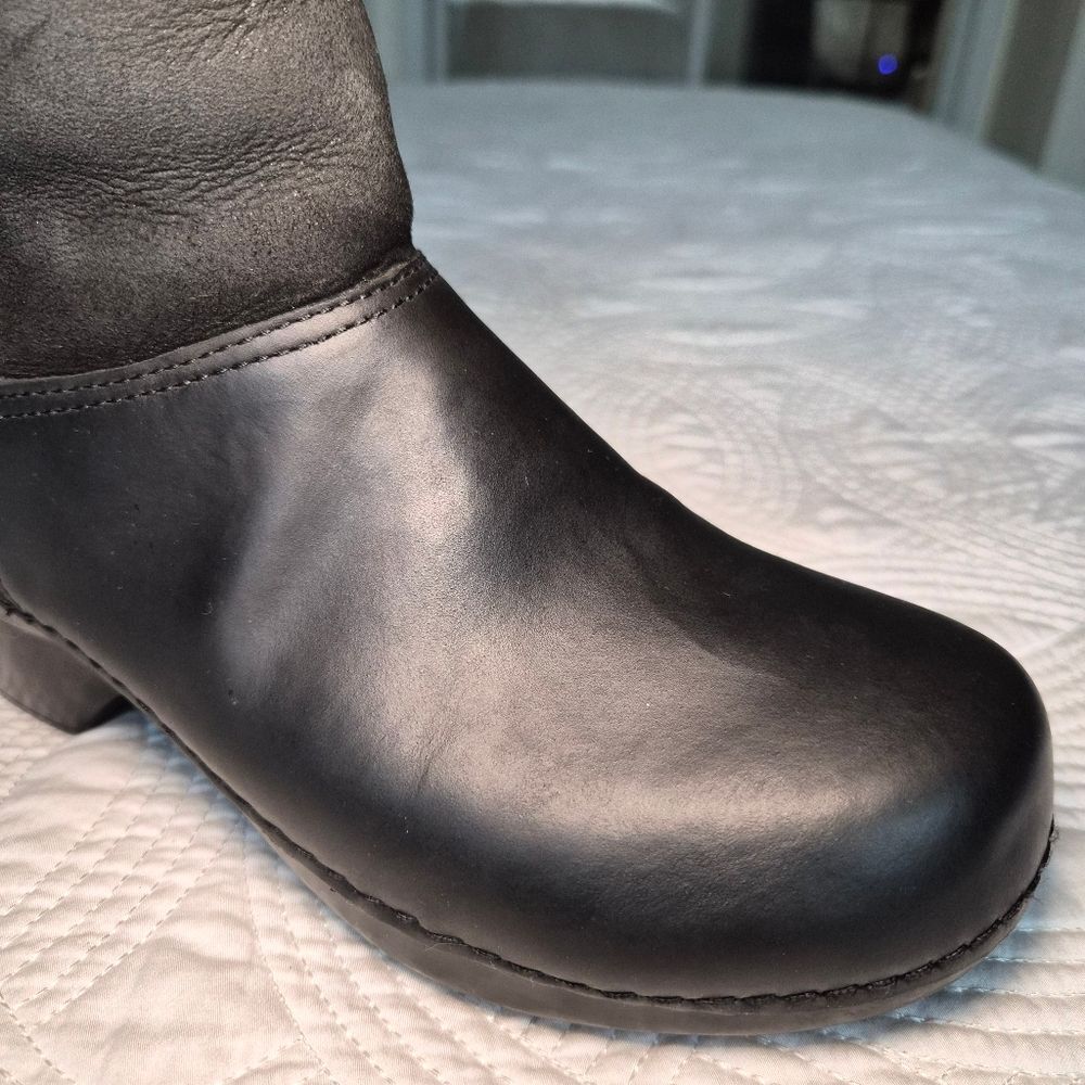 VGUC Dansko Stormy Fur Lined Boots Leather Black Women EU 38 - Picture 2 of 16